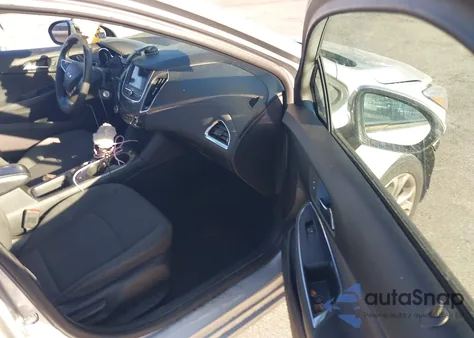 2019 Chevrolet Cruze Ls from USA, damaged, VIN 1G1BC5SM4K7152055